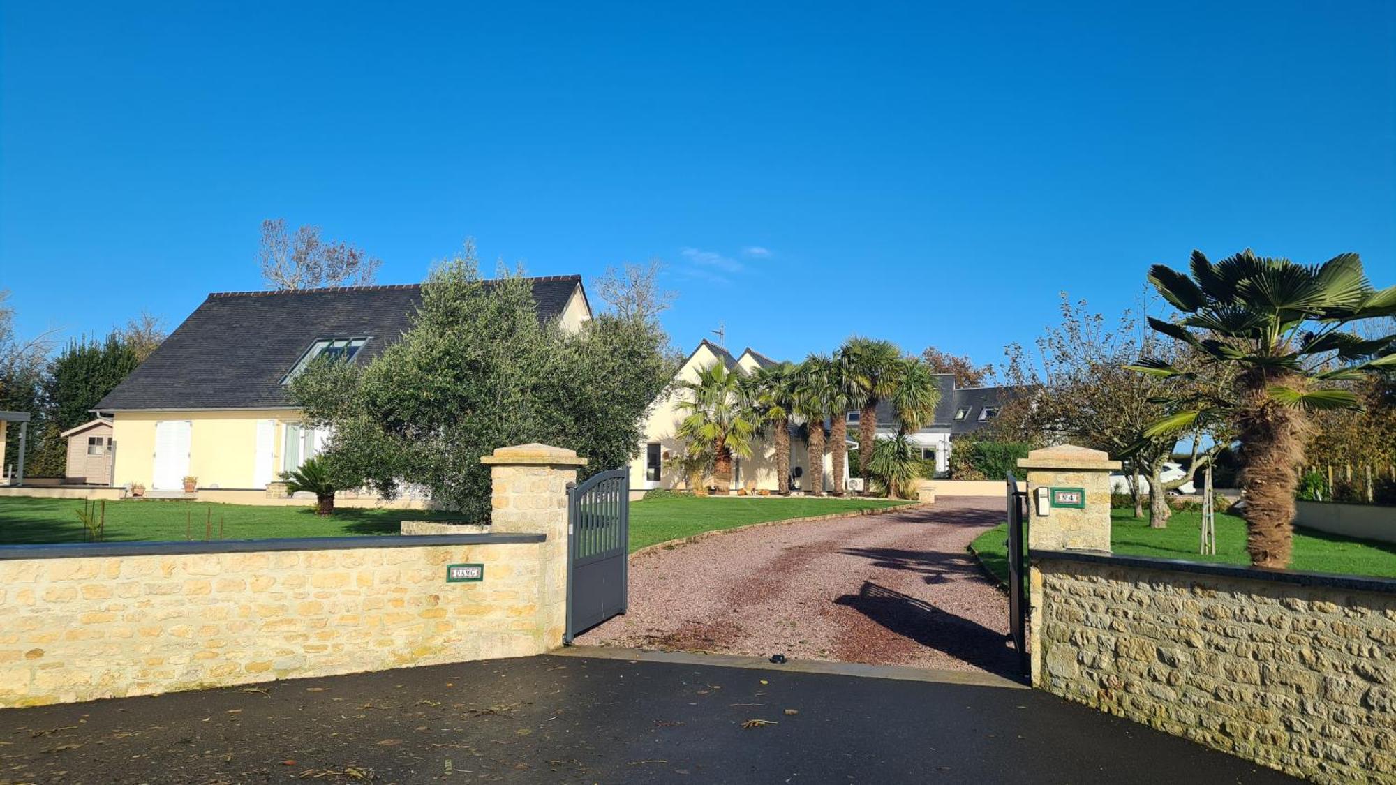 Casa Damg Loucelles Exterior foto