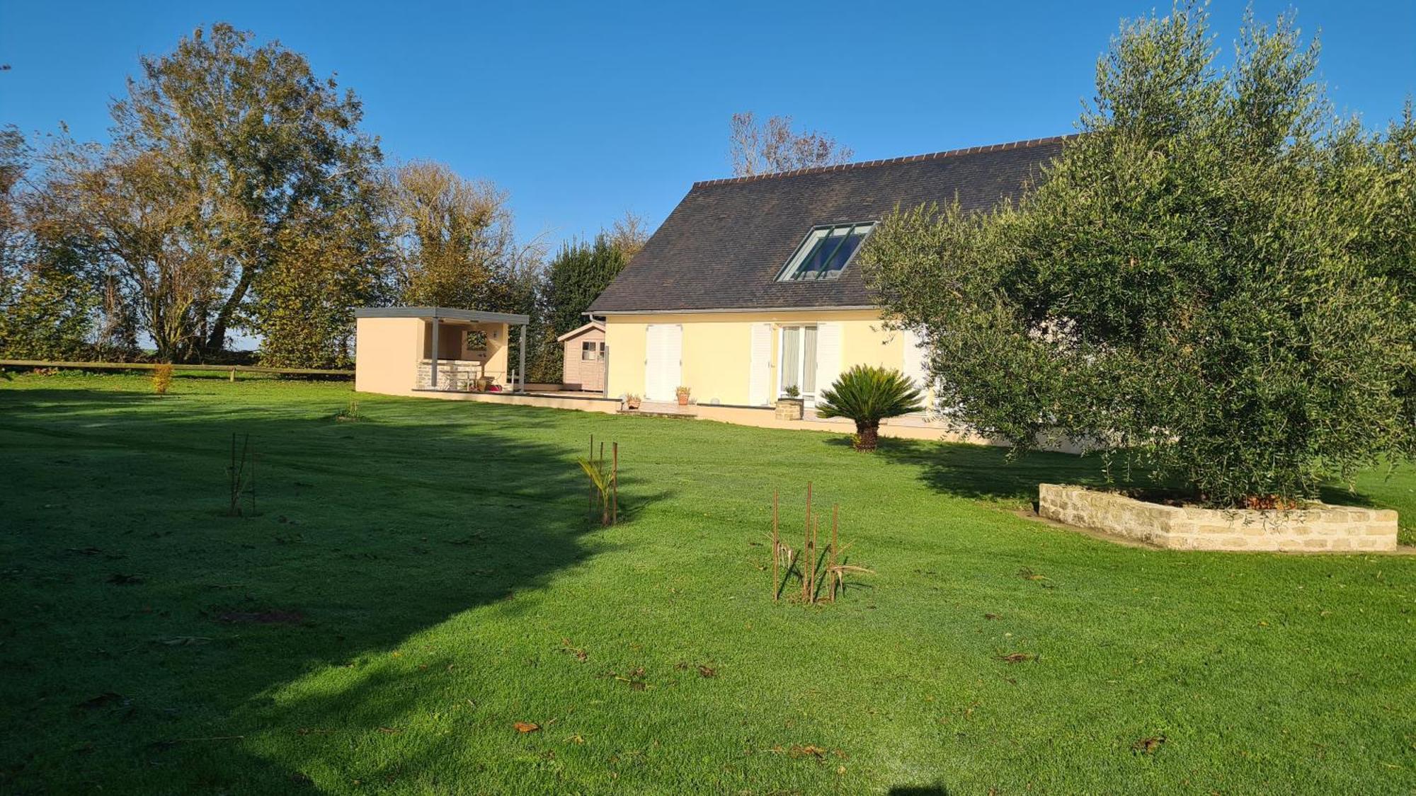 Casa Damg Loucelles Exterior foto